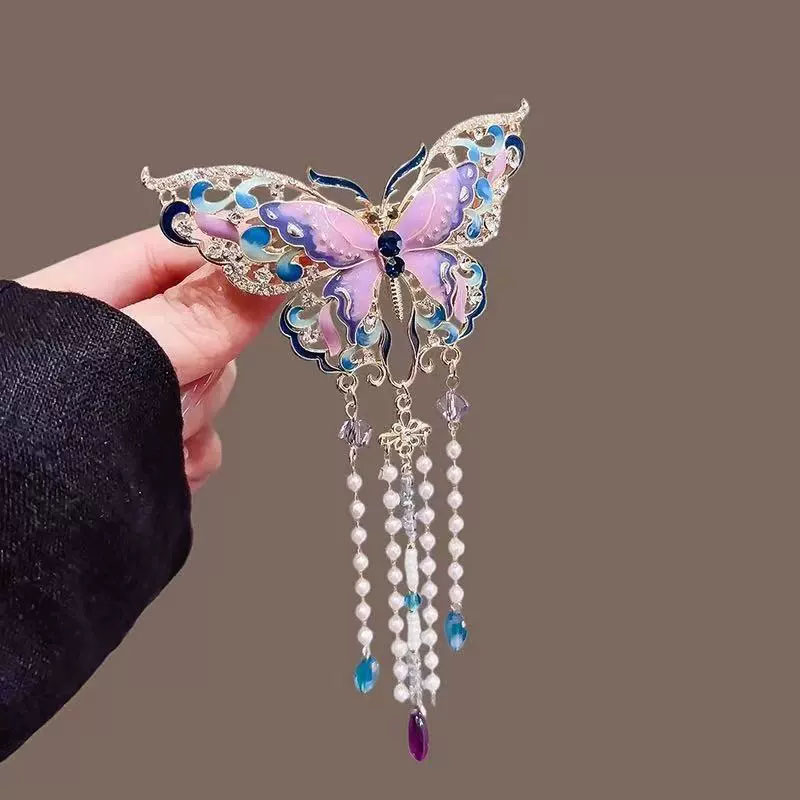 Broches de mariposa para mujer - Suit Supply Wedding Party reseña y precio